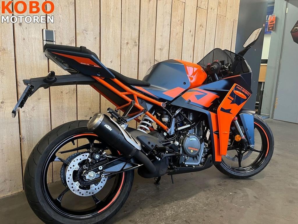 KTM RC 390 (bj 2023) - foto 2
