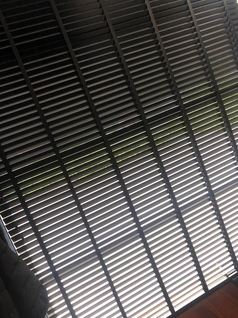 Pvc jaloezie, Ophalen