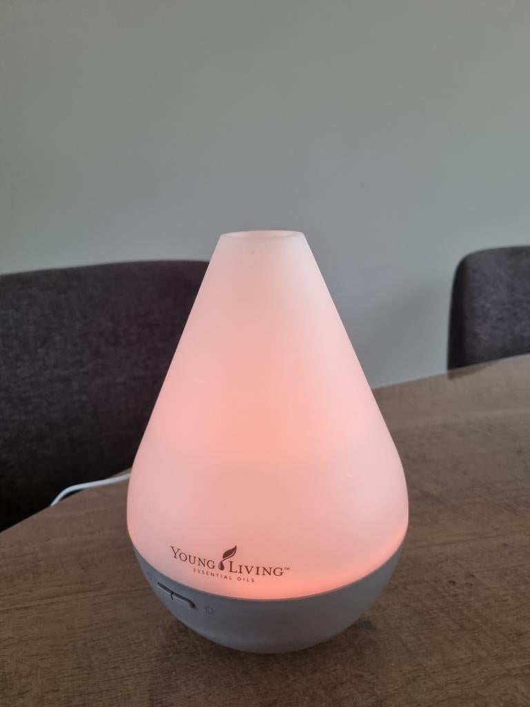 Young Living Diffuser Dewdrop, Sport en Fitness, Gezondheidsproducten en Wellness, Ophalen of Verzenden, Gebruikt, Aroma