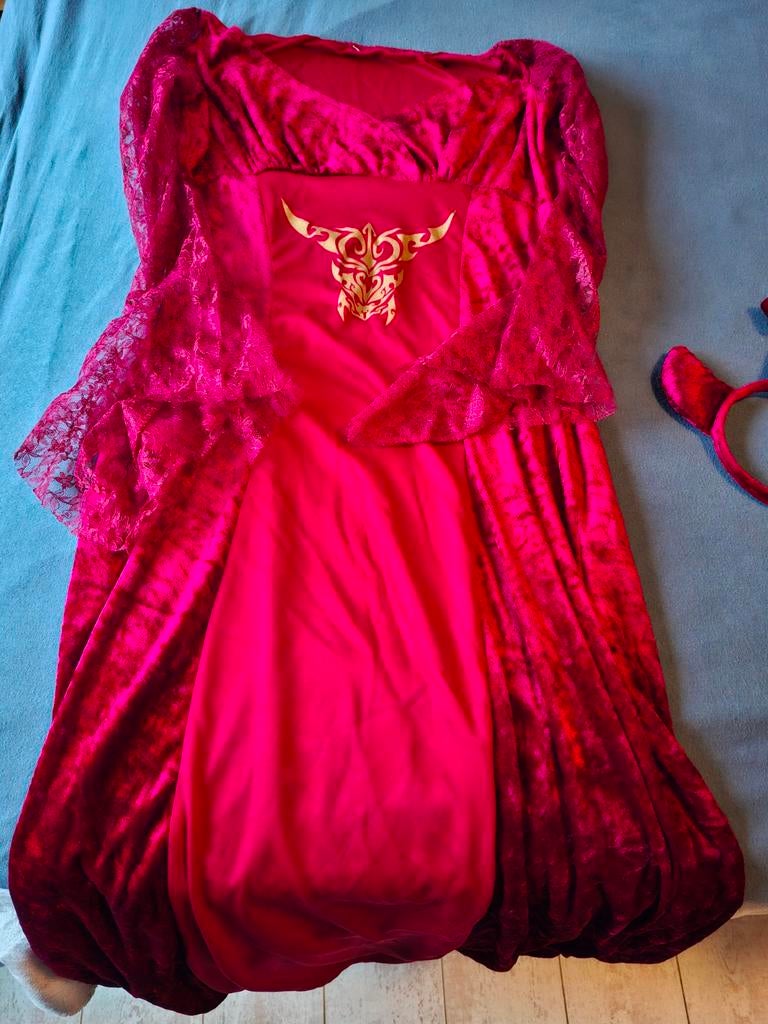 Jurk duivel, Ophalen