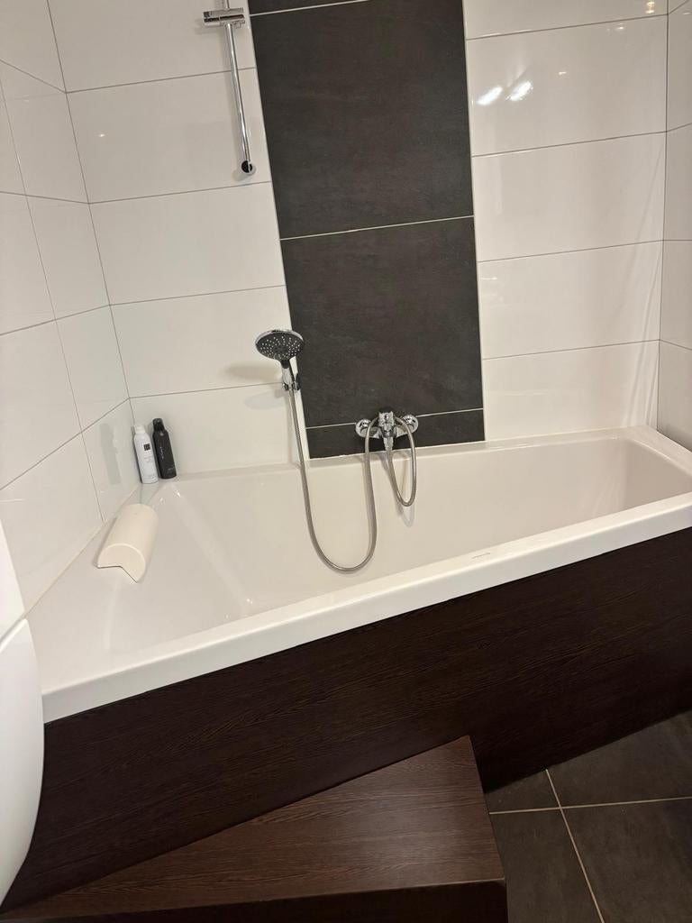 Ligbad voor 2 personen, Huis en Inrichting, Badkamer | Complete badkamers, Ophalen, Gebruikt, Met bad