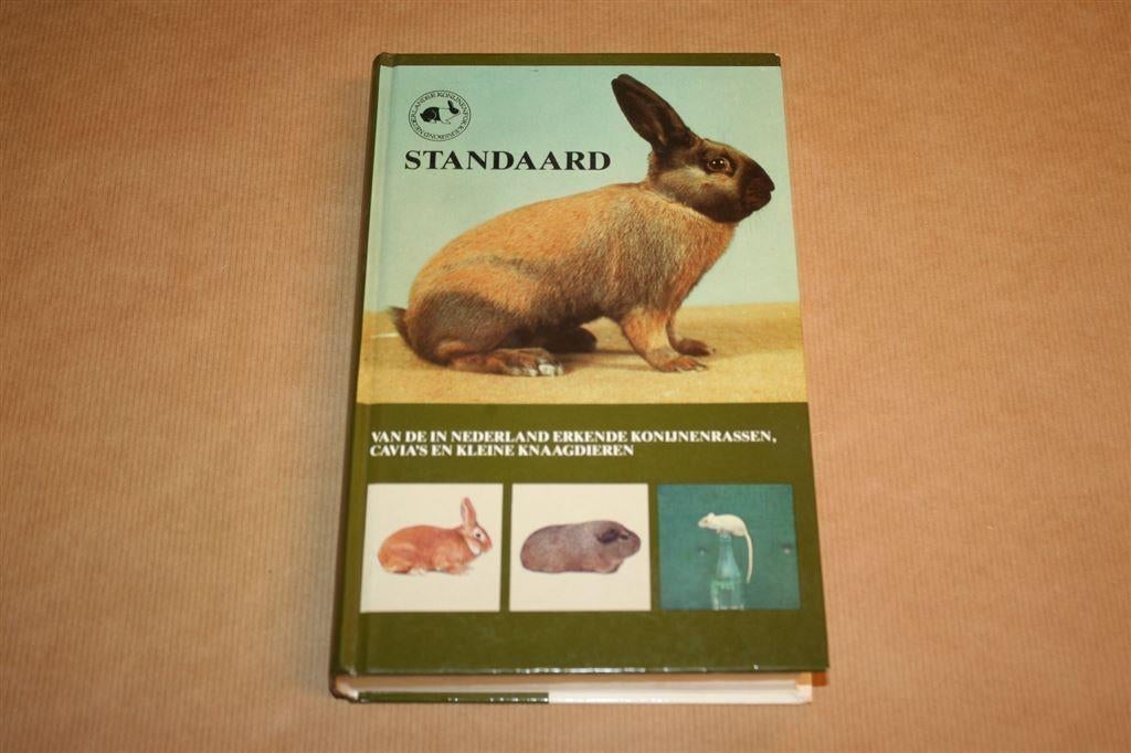 Standaard konijnerassen, cavia's en kleine knaagdieren, Boeken, Ophalen of Verzenden, Zo goed als nieuw, Katten