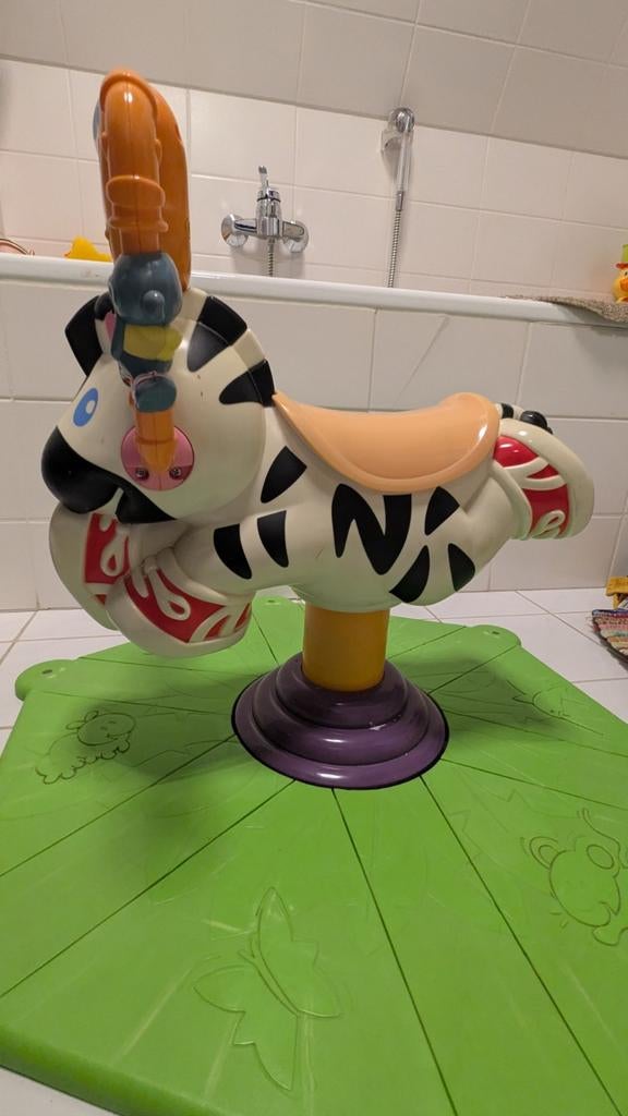 Hobbelpaard, Ophalen, Zo goed als nieuw, Met geluid