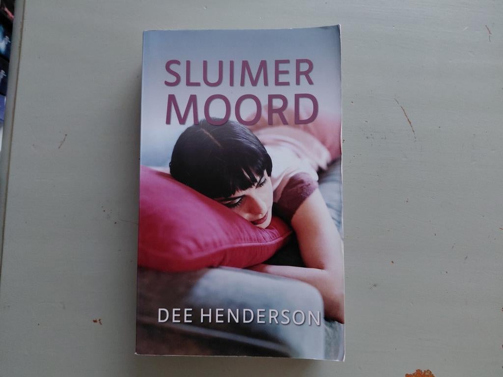 D. Henderson - Sluimermoord, Ophalen of Verzenden, Gelezen, D. Henderson