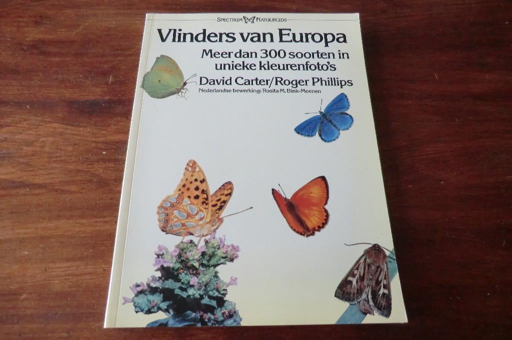 boek - Vlinders van Europa - David Carter, Roger Phillips, Ophalen of Verzenden, Gelezen, Overige diersoorten