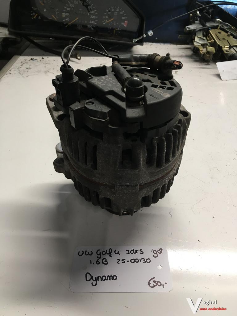 Vw Golf 4 1.6 B 3drs 1998 2500130  Dynamo  028 903 028 C