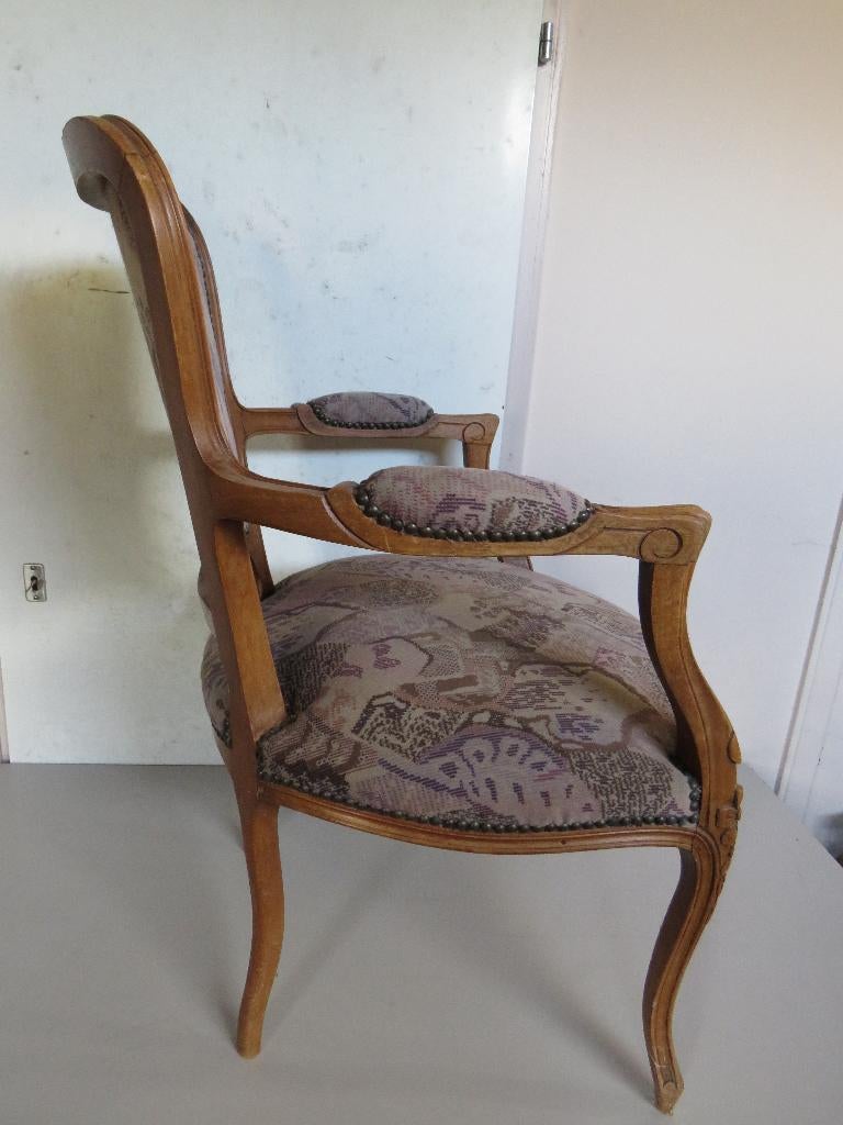 Rococo fauteuil, Ophalen