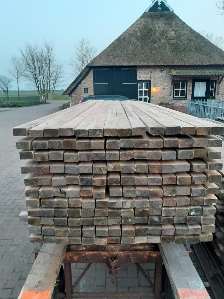 Gebruikte balkjes 3.70-3.90m lang, 7x4cm dik, Doe-het-zelf en Verbouw, Hout en Planken, Ophalen of Verzenden, Balk, Vuren, 50 mm of meer