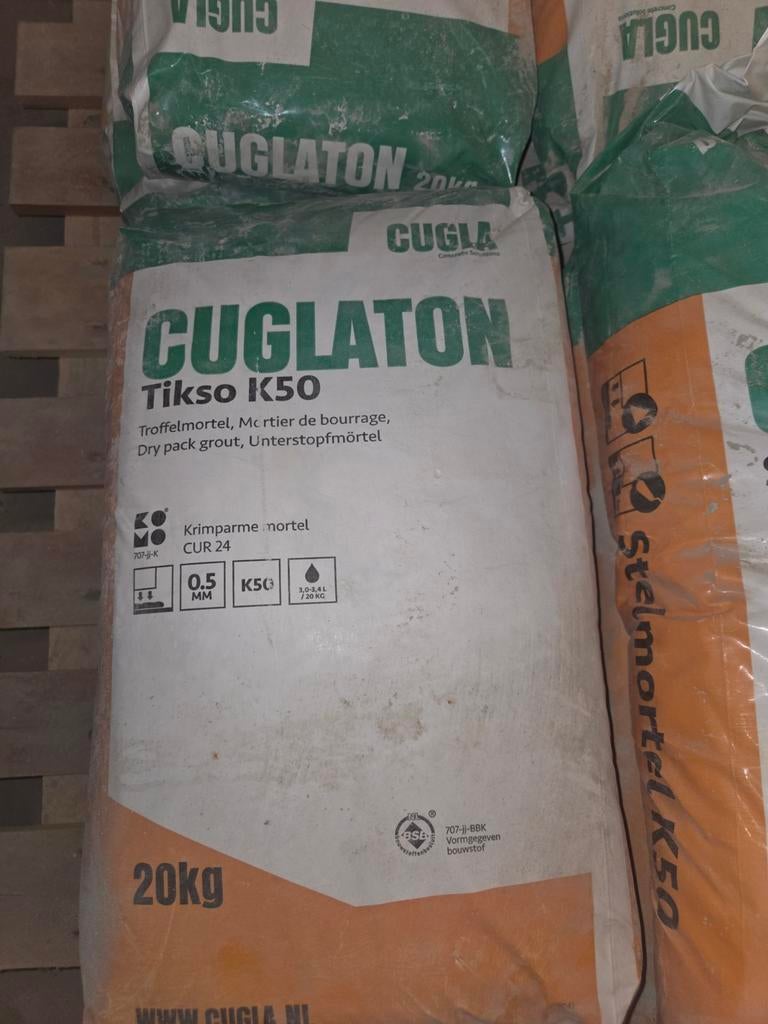 Cuglaton truffelmortel +/- 20 zakken, Ophalen