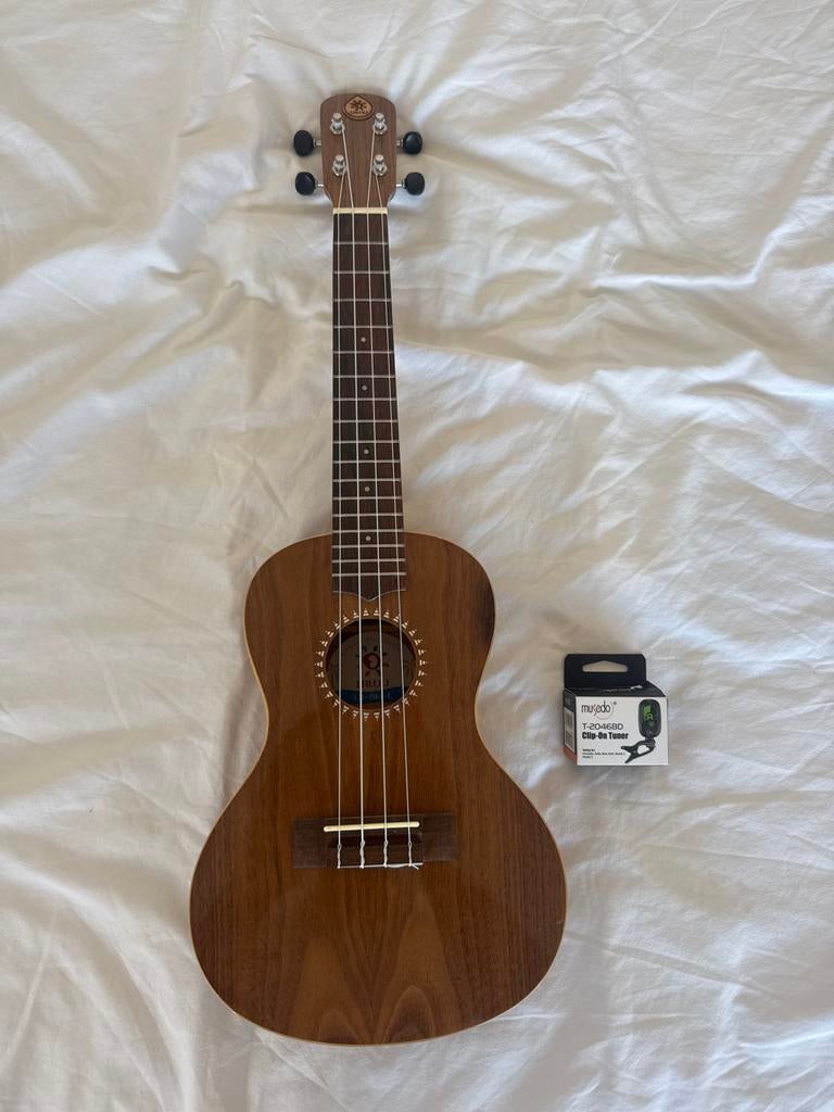 Laluu Ukelele met tuner - Zo goed als nieuw, Muziek en Instrumenten, Ophalen of Verzenden, Zo goed als nieuw, Ukelele