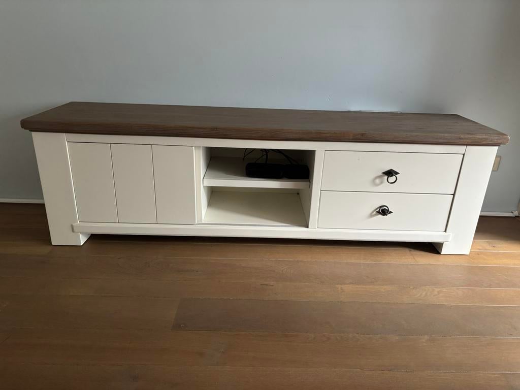 Tv meubel €25,00, Ophalen, 150 tot 200 cm, Zo goed als nieuw, Minder dan 100 cm