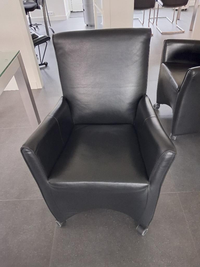 (EET) FAUTEUILS (6 stuks) zwart leer op wielen, merk JESS., Ophalen, Minder dan 75 cm, Leer, Zo goed als nieuw