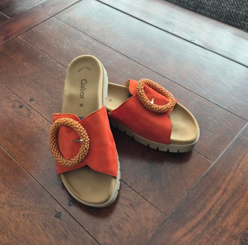 Als nieuw super mooie oranje dames slippers van Gabor., Gabor, Oranje, Zo goed als nieuw, Sandalen of Muiltjes