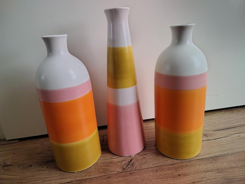 *NIEUW*: Vrolijke vazen Intratuin (geel, roze, oranje, wit), Ophalen, Overige kleuren, Aardewerk of Porselein, Nieuw