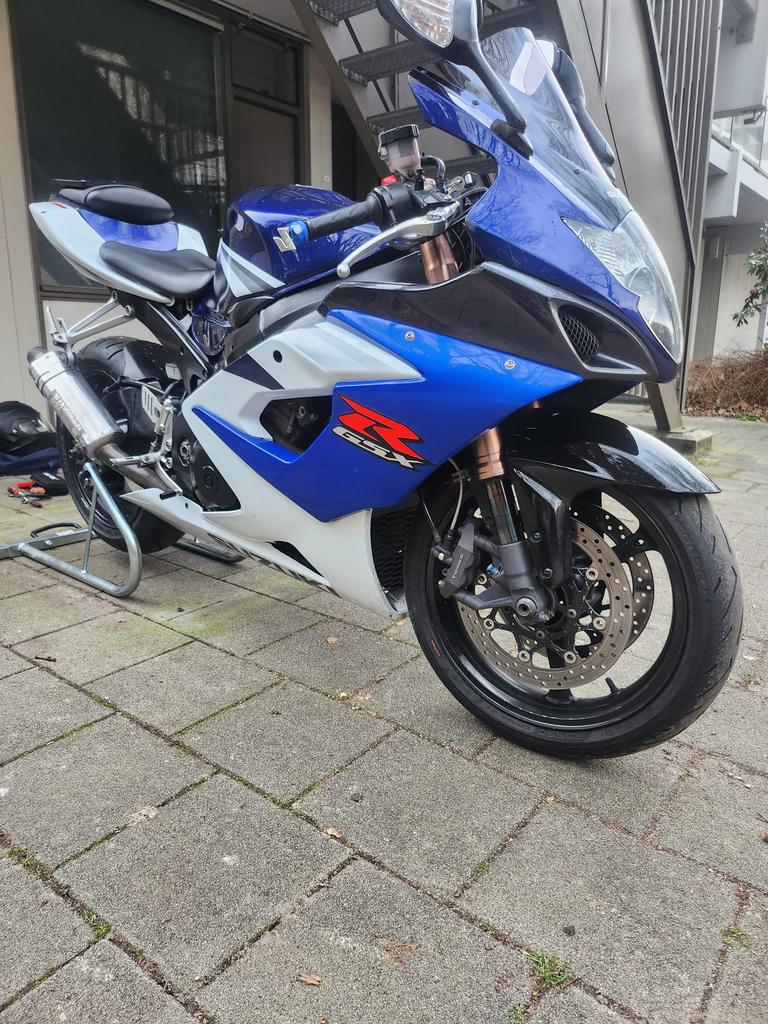 Suzuki GSX-R 1000 K5 kanon, onderhouden+nieuwe achterband, Motoren, Motoren | Suzuki, Particulier, Sport, meer dan 35 kW, 4 cilinders