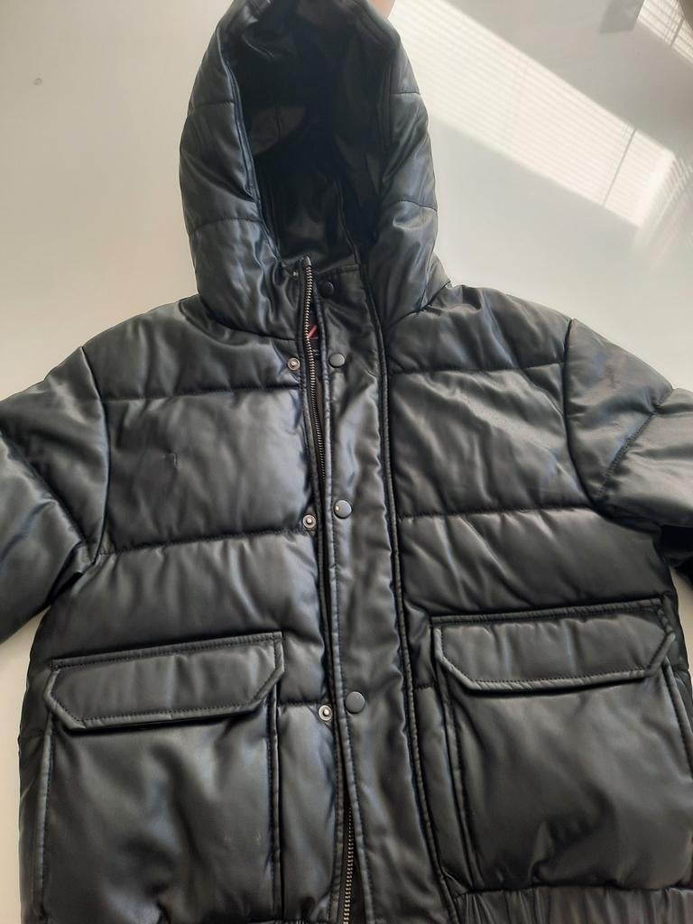 Zwarte Zara Puffer Jas Maat 130 (8-9 jaar), Ophalen of Verzenden, Gebruikt, Zara, Jongen of Meisje