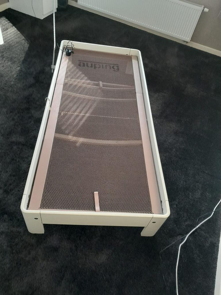 Auping Auronde 900x2100mm Spiraalbodem! Lamp en nachtkastje!, 90 cm, Eenpersoons, Ophalen of Verzenden, Zo goed als nieuw