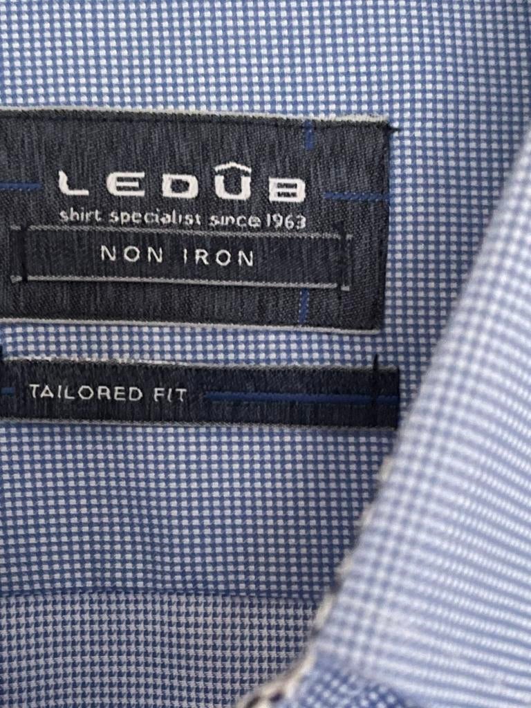 Ledûb strijkvrij button down  overhemd mt. 41 blauw ruitje, Kleding | Heren, Overhemden, Ophalen of Verzenden, Zo goed als nieuw