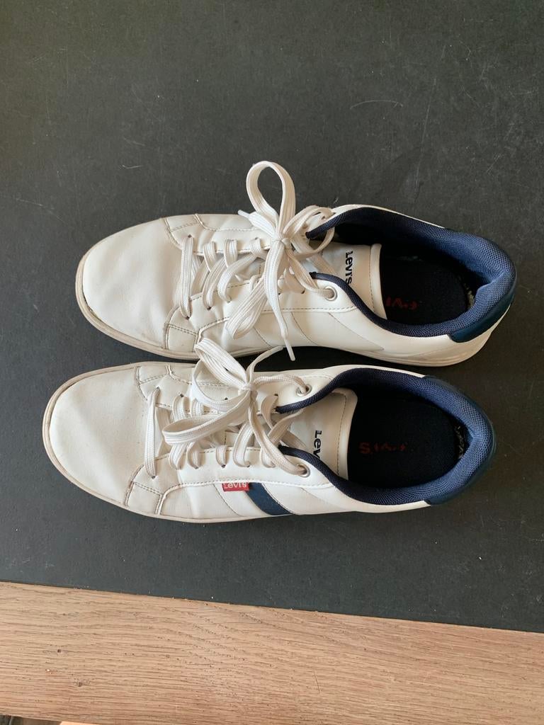 Levis heren sneakers maat 45, Ophalen of Verzenden, Gedragen, Wit, Sneakers of Gympen