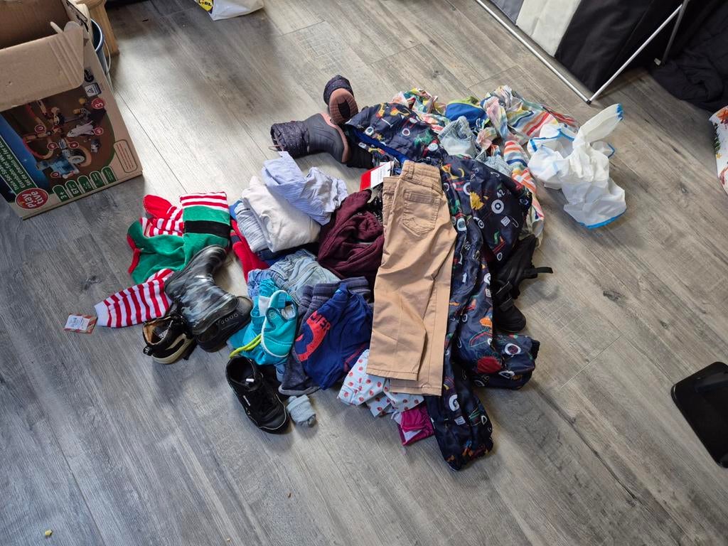 Gratis ophalen: peuter/kleuter kleding, Ophalen