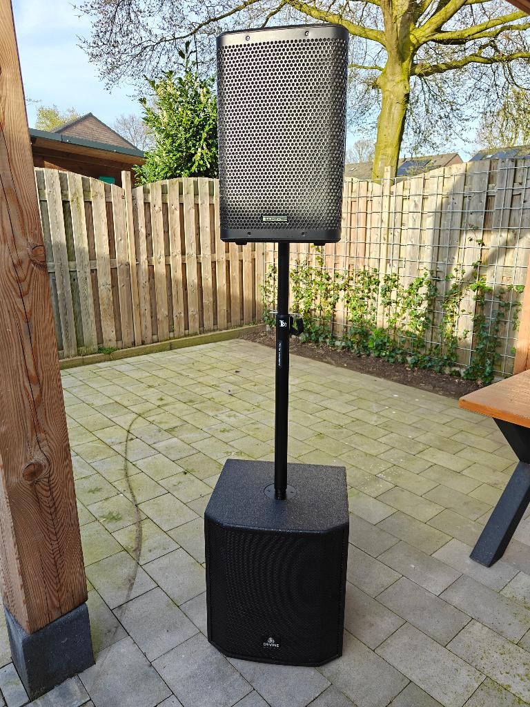 Geluidsset Pronomic C-210 MA + Devine Artis B15A, Gebruikt, 120 watt of meer, Front, Rear of Stereo speakers, Ophalen