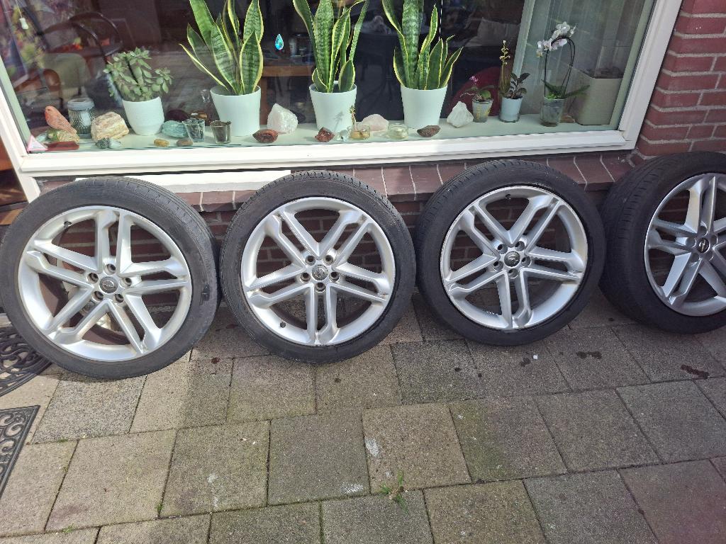 banden met lm velgen  19 inch, Gebruikt, Band(en), Personenwagen, Ophalen