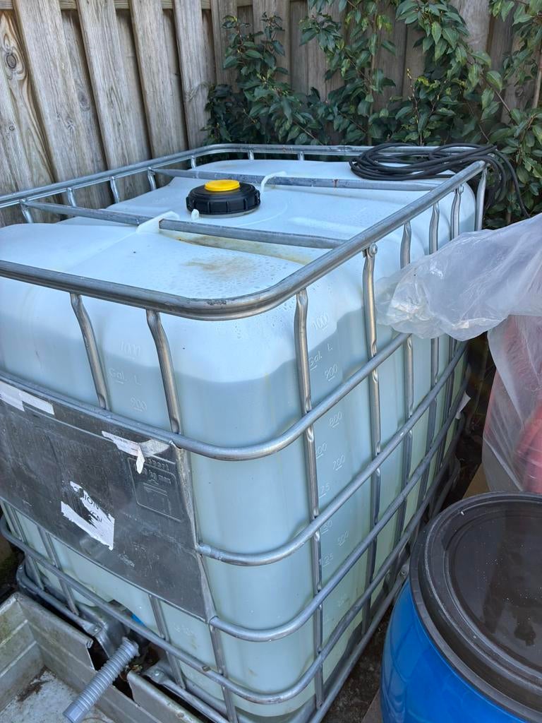 IBC 1000 liter, Tuin en Terras, Ophalen, Kunststof, Met kraantje, 150 liter of meer
