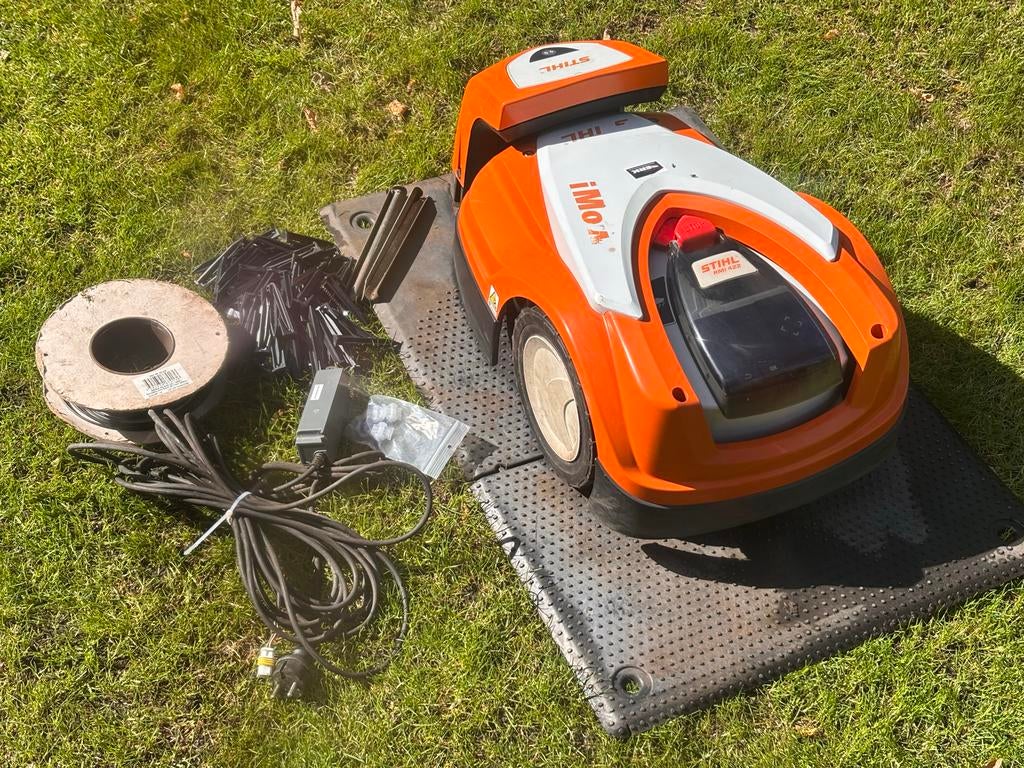 Stihl iMow RMI 422 Robotmaaier - Gebruikt, Ophalen, Gebruikt, 20 tot 25 cm, Met regensensor