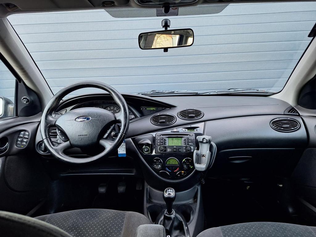 Ford Focus Wagon | 1.8-16V Ghia | Leuke Kilometerstand | Air, Gebruikt, 4 cilinders, Blauw, Origineel Nederlands