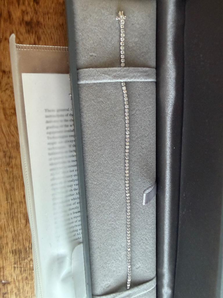 Tennis armband 18k witgoud met diamanten bracelet, Ophalen, Nieuw, Zilver, Goud