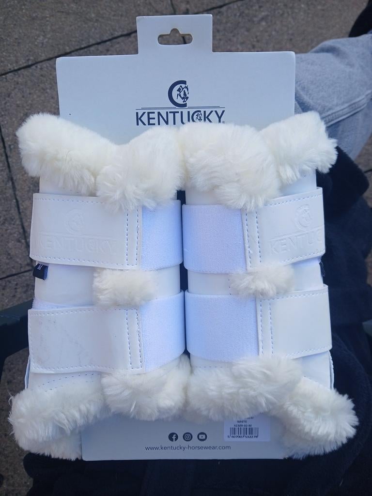 Kentucky pace beschermers wit maat m, Ophalen, Nieuw