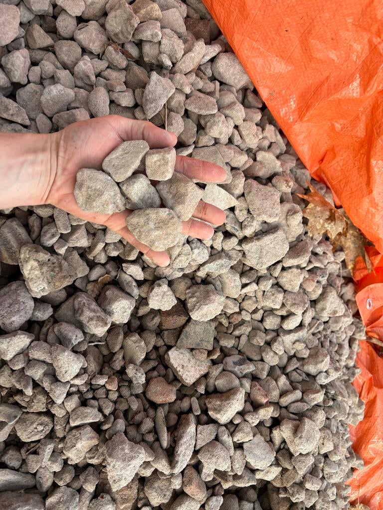 Gratis Menggranulaat 20/40 - ca. 0,5 tot 0,75 m³, Ophalen, Overige materialen, Gebruikt, Split