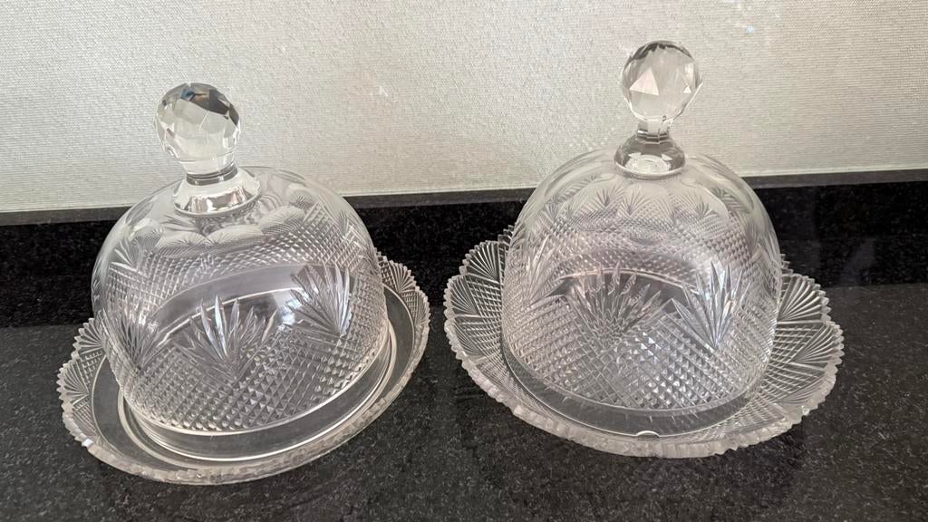 2 antieke kristallen kaasstolpen met onderschotel, Verzenden