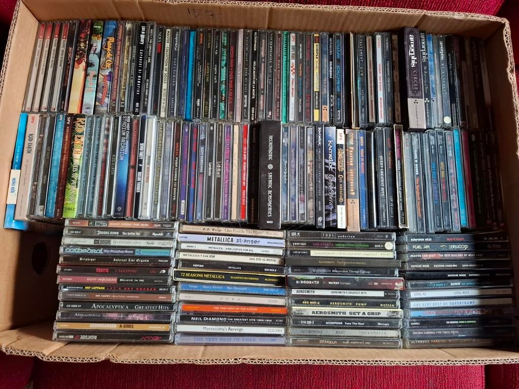 335 hardrock en metal cds uit verzameling, Ophalen, Zo goed als nieuw, Boxset