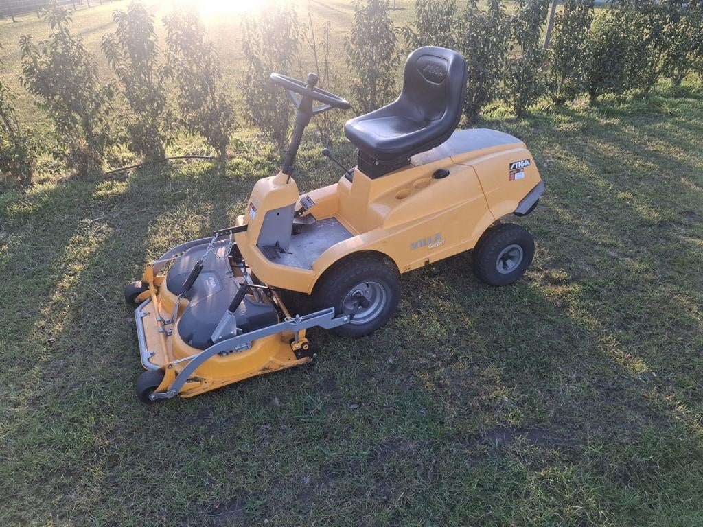 Stiga villa hst, Tuin en Terras, Zitmaaiers, Ophalen, Gebruikt