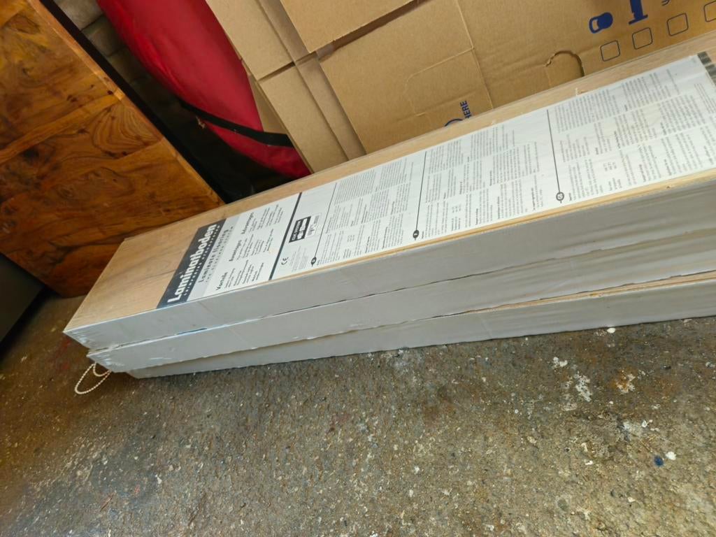 Ondervloer, inclusief kliklaminaat eiken, Ophalen, Nieuw, Laminaat