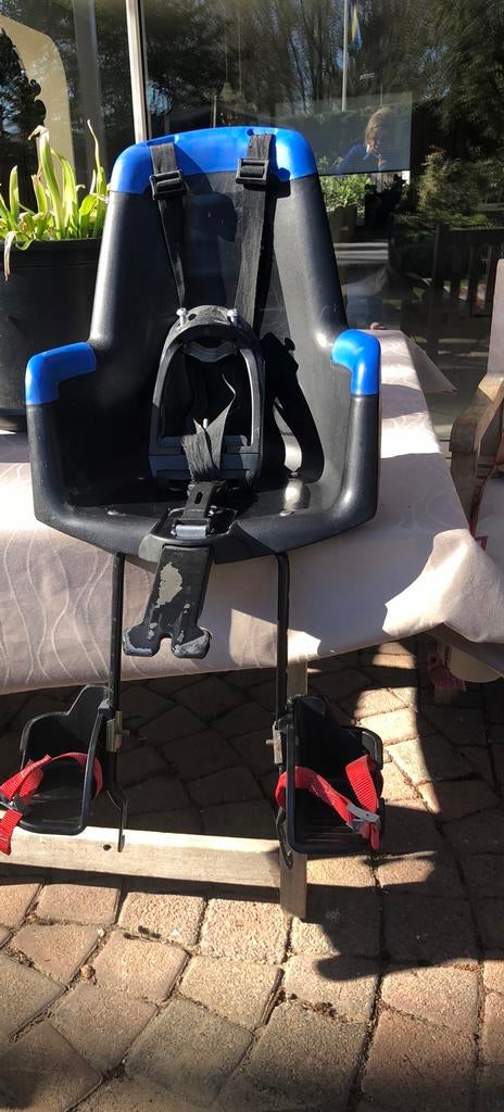 Fietsstoeltje ( achter)., Ophalen, Zo goed als nieuw