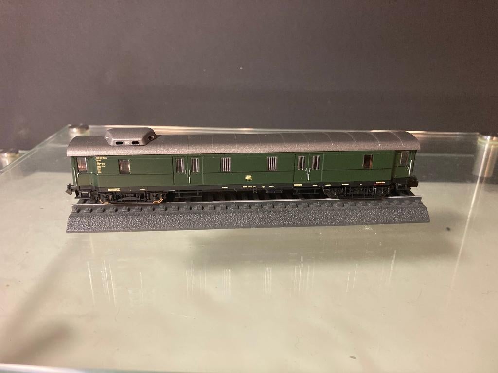 Fleischmann 8675 08 DB III Pw4üe-37 Schnellzug-Gepäckwagen, Gelijkstroom, Fleischmann, Wagon, Ophalen of Verzenden