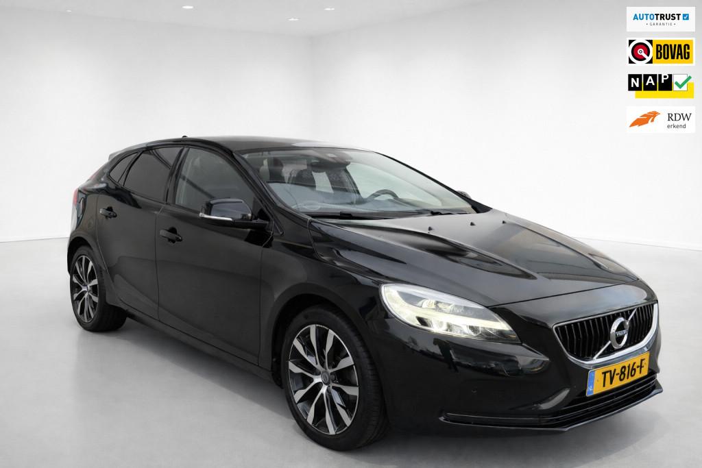 Volvo V40 2.0 T3 Dynamic Edition, panoramadak, climat, cruis, Voorwielaandrijving, Stof, Gebruikt, 4 cilinders