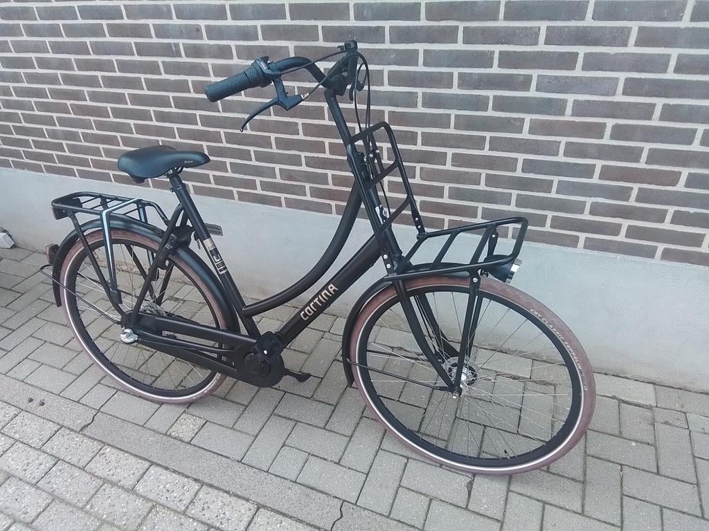 Hoog cortina u1 damesfiets 3 versnellingen trommelrem 61 cmo, Fietsen en Brommers, Fietsen | Dames | Omafietsen, Ophalen, Cortina transport fiets