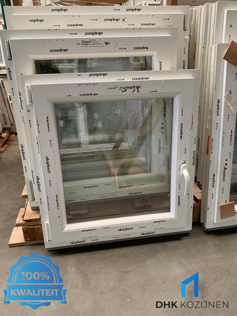 KUNSTSTOF DRAAIKIEP RAAMKOZIJN 75 x 80 DIRECT LEVERBAAR, Kunststof, Raamkozijn, Niet ingevuld, Nieuw