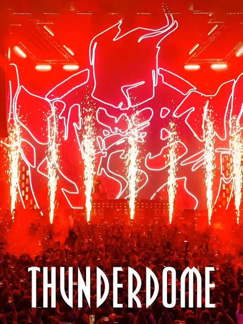 4x Thunderdome vrijdag tickets, Drie personen of meer