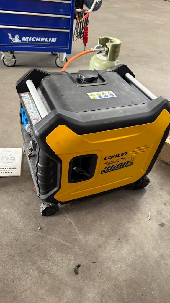 Loncin Aggregaat benzine en LPG/gas 3500watt, Ophalen, Zo goed als nieuw, Minder dan 5 kVA, Benzine