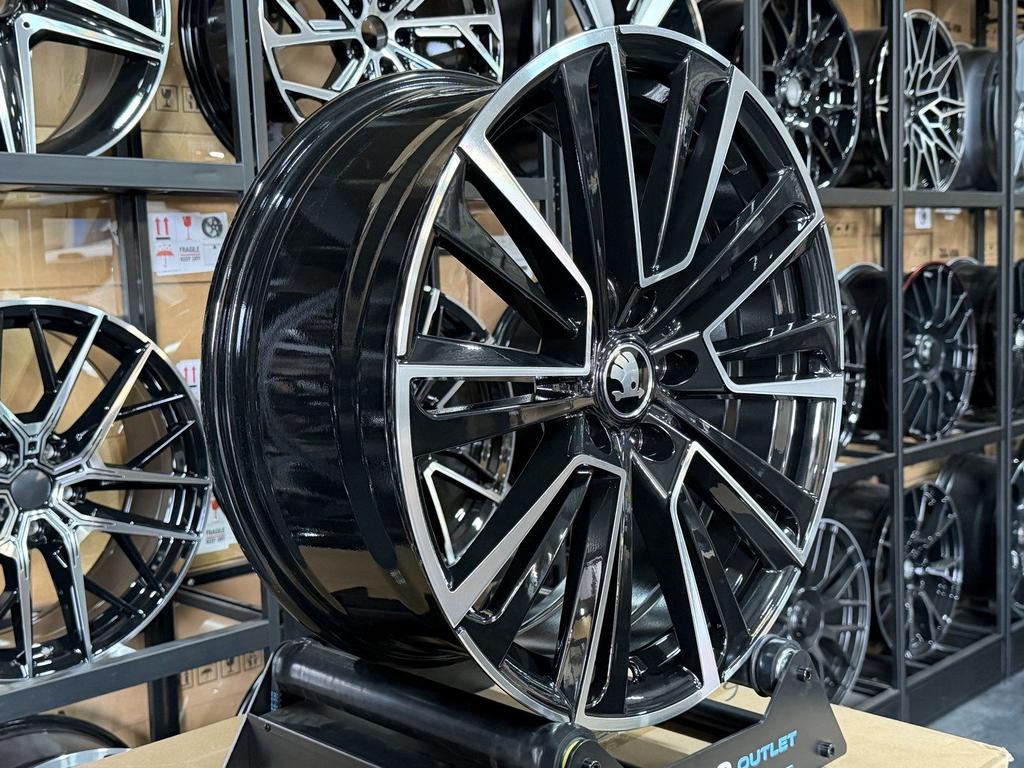 19" SKODA RS Look Sportvelgen SKODA OCTAVIA KODIAQ KAROQ VW, Auto-onderdelen, Ophalen of Verzenden, Nieuw, 19 inch, Velg(en)