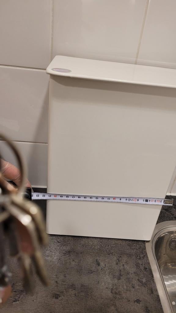 Prullenbak  evt op te hangen, Ophalen of Verzenden, Zo goed als nieuw