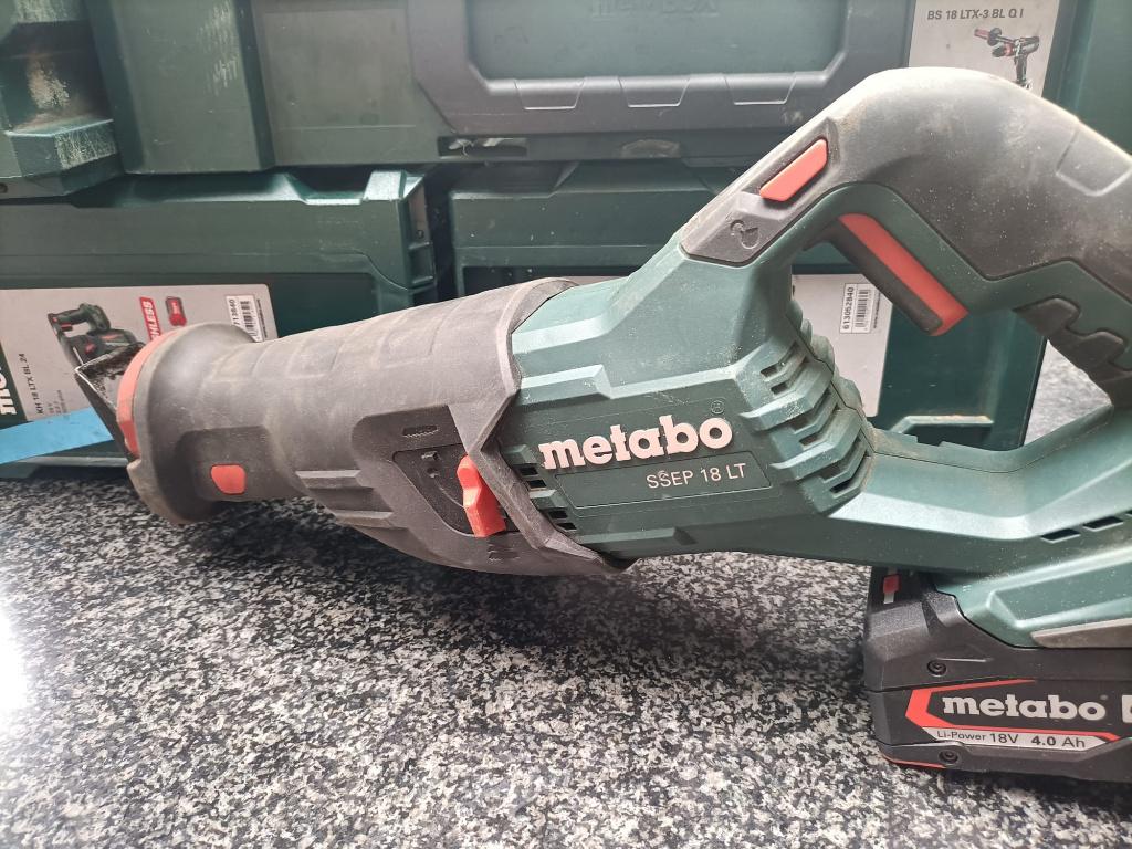 Metabo accu Reciprozaag, 70 mm of meer, 600 tot 1200 watt, Ophalen of Verzenden, Zo goed als nieuw
