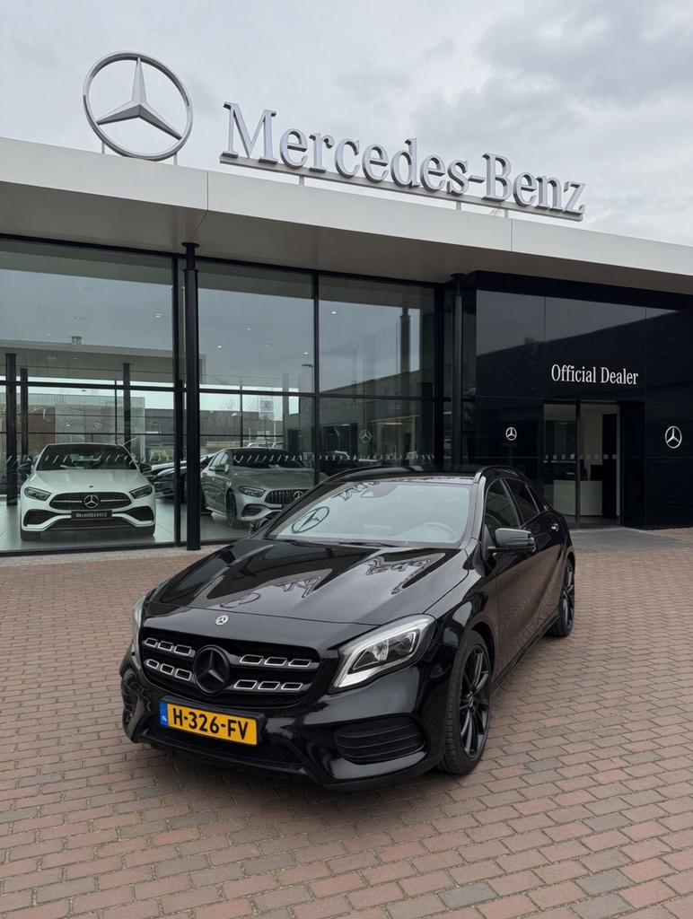 Mercedes-Benz GLA 250 AMG LINE 250pk  2017 Zwart night, 730 kg, 4 cilinders, Zwart, 75 €/maand