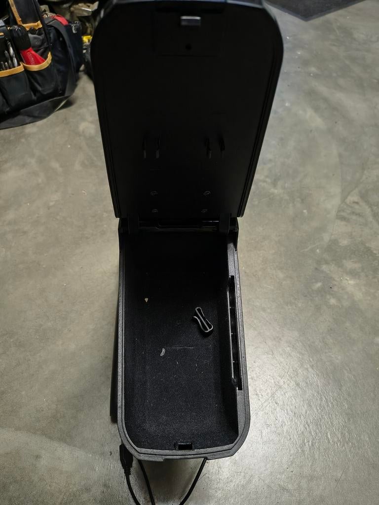 Armster Armsteun Ford Transit Connect 2018-2023 met USB AUX, Ophalen of Verzenden, Zo goed als nieuw