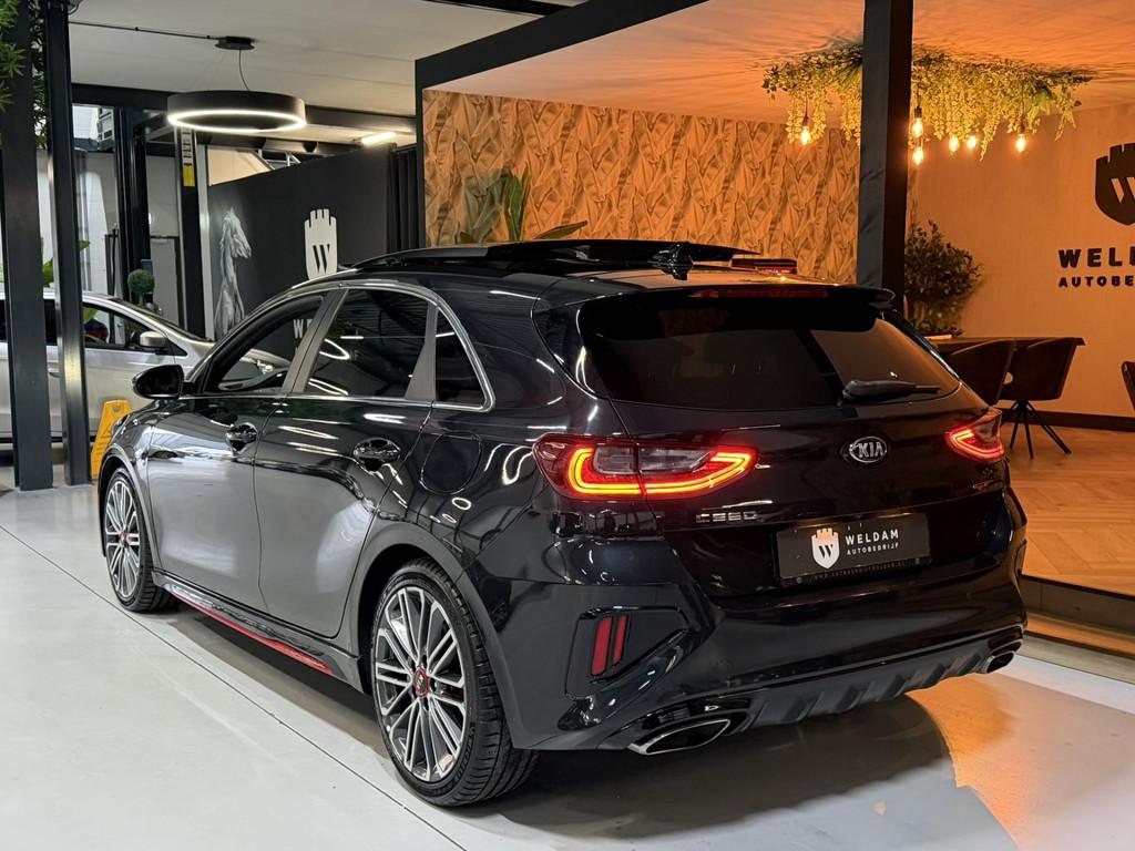 Kia Ceed 1.6 T-GDi GT 204 PK Garantie Pano Memory Carplay Ca, 15 km/l, 4 cilinders, Zwart, Bedrijf