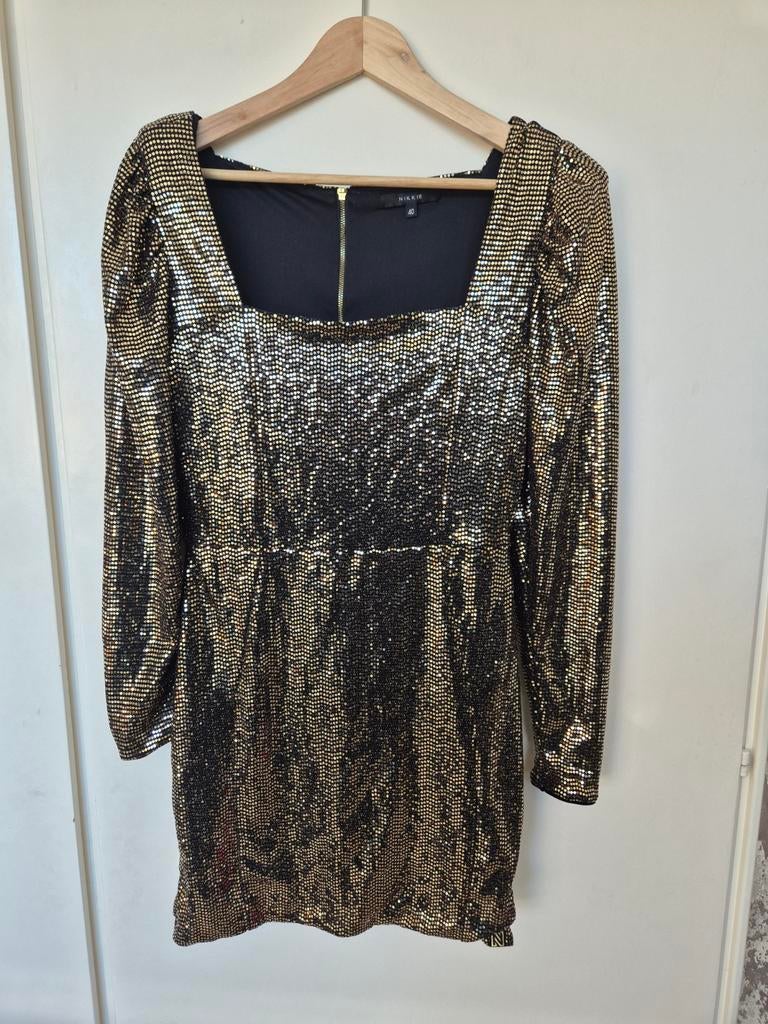 NIKKIE Gouden pailletten jurk met pofmouwen, Maat 38/40 (M), Geel, Ophalen of Verzenden, Boven de knie